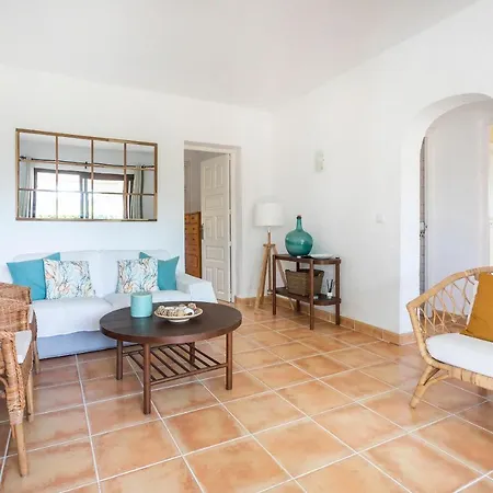 En Javea, Cerca De La Caleta *