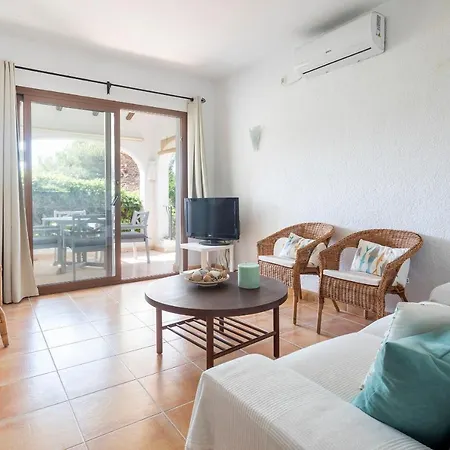 En Javea, Cerca De La Caleta *